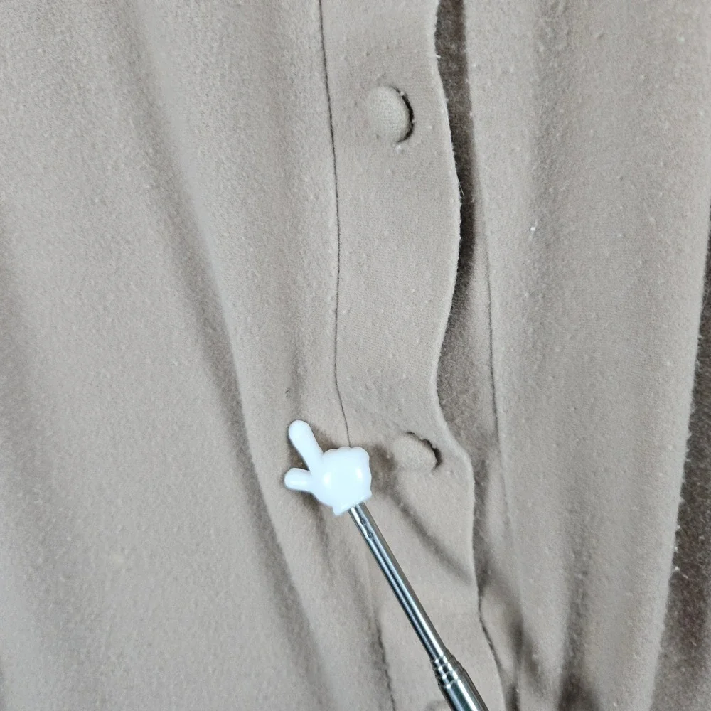 Rutledge Vintage Beige Button Front Lounge Robe Long Sleeve Pleated Size M FLAWS